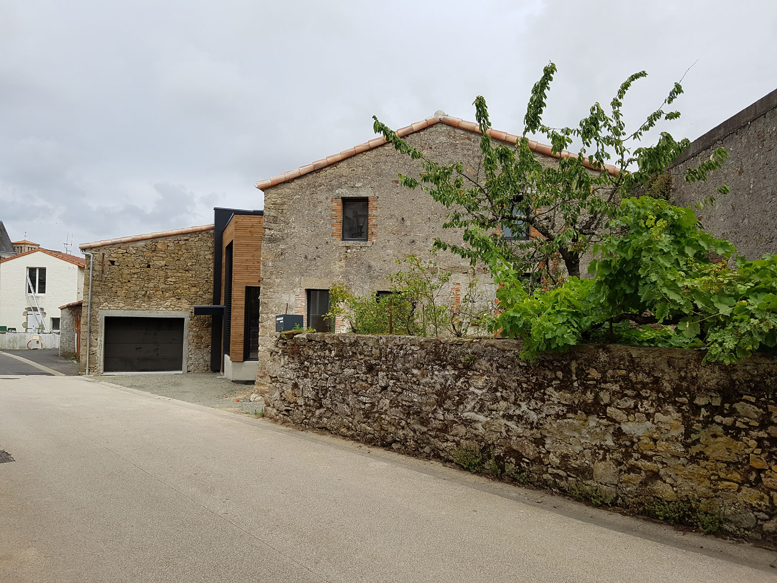 Extension et restructuration d'une maison à Gétigné